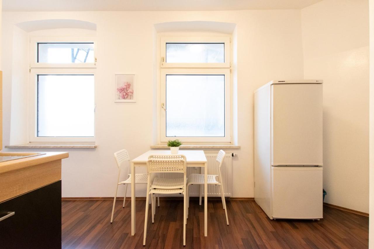 Tolstov - 1 Or 4 - 15 Min To Messe Dus - 10 Min Old Town Dus * Dusseldorf