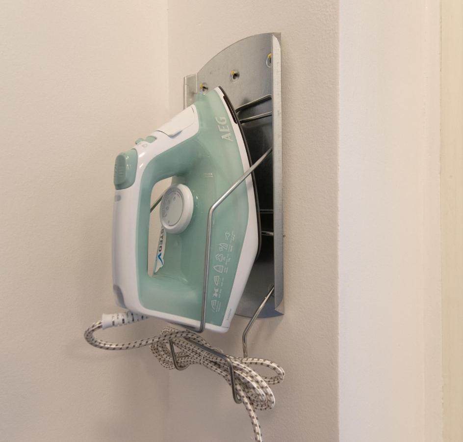 Apartment Tolstov - 1 Or 4 - 15 Min To Messe Dus - 10 Min Old Town Dus *