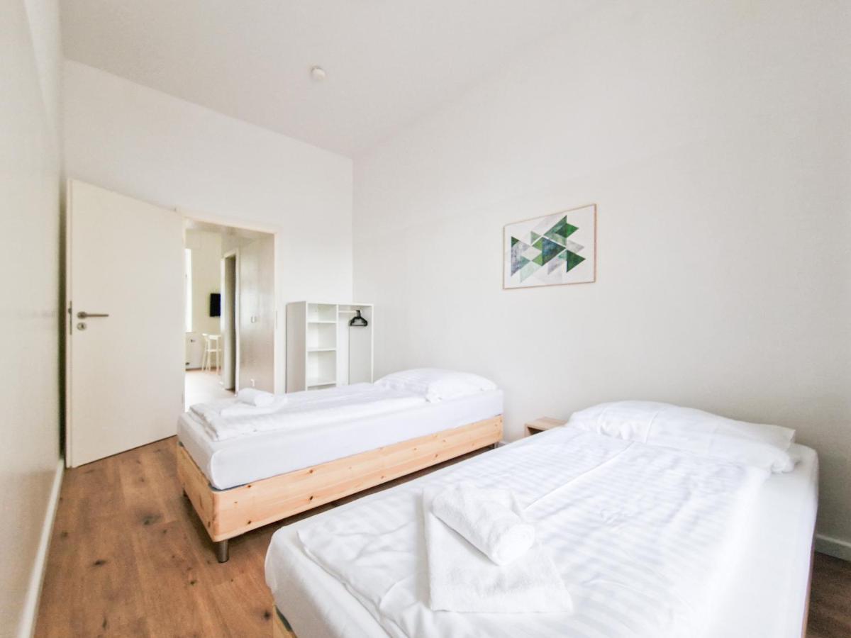 Tolstov - 1 Or 4 - 15 Min To Messe Dus - 10 Min Old Town Dus