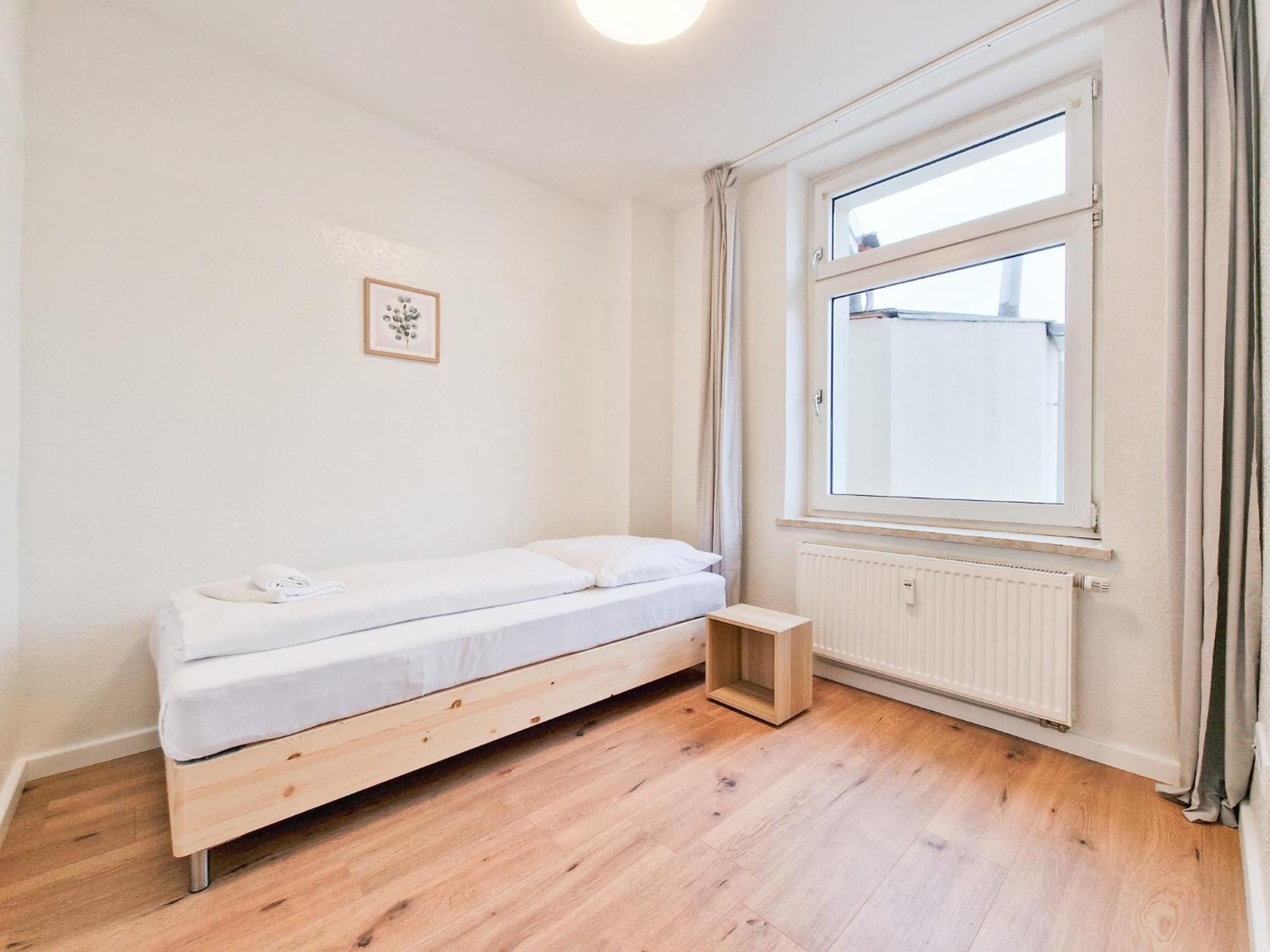 Tolstov - 1 Or 4 - 15 Min To Messe Dus - 10 Min Old Town Dus * Dusseldorf